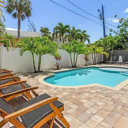 Welcome To 246 Delmar Ave - Vacation Rental Home